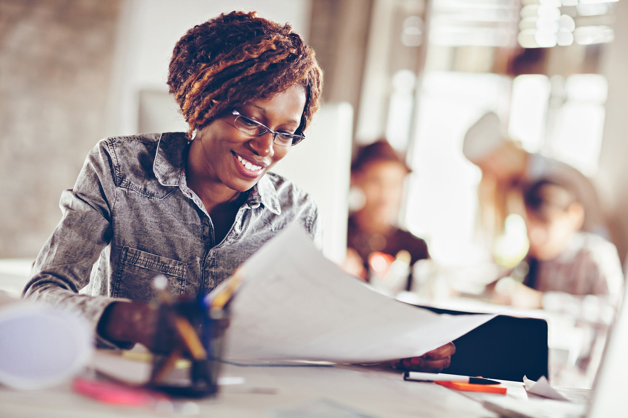 How to Use Progressive Glasses