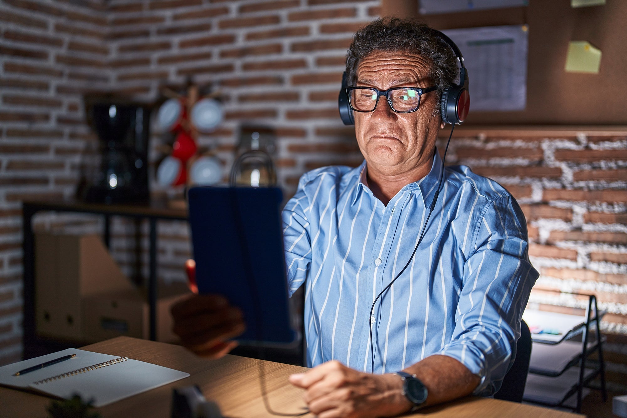Nighttime Reading Glasses: Choose Anti-Glare High Clarity Lenses for ...